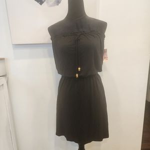 MERONA, NEW WITH TAGS ON,  Woemen's size L, black swimsuit cover up.